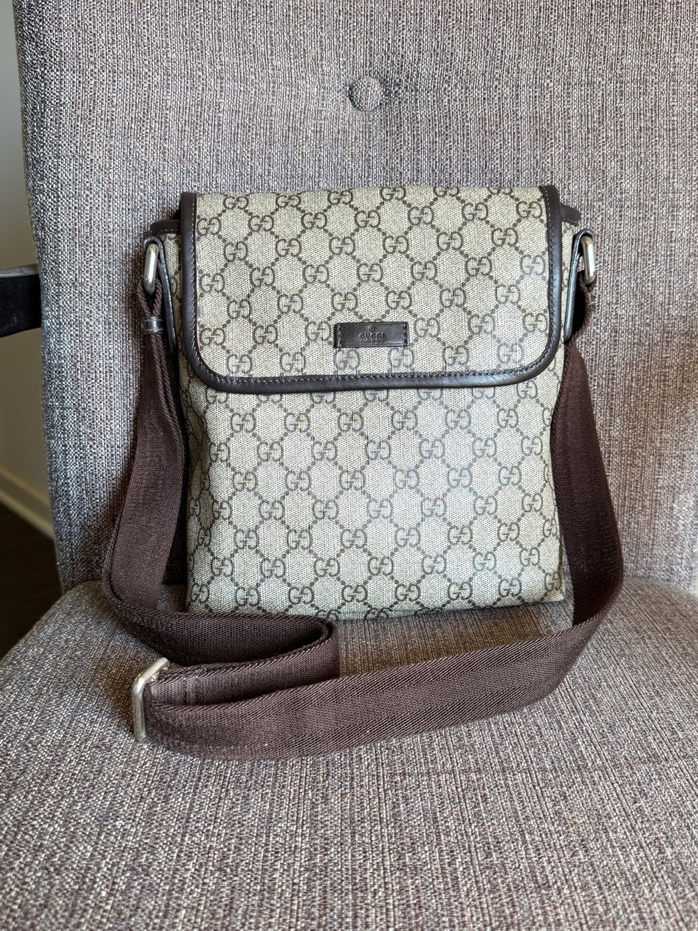 Authentic Gucci crossbody bag